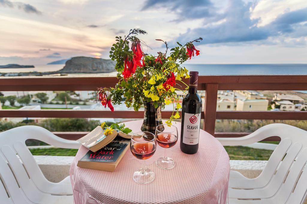 Yiannis Ηotel Foinikion Bagian luar foto