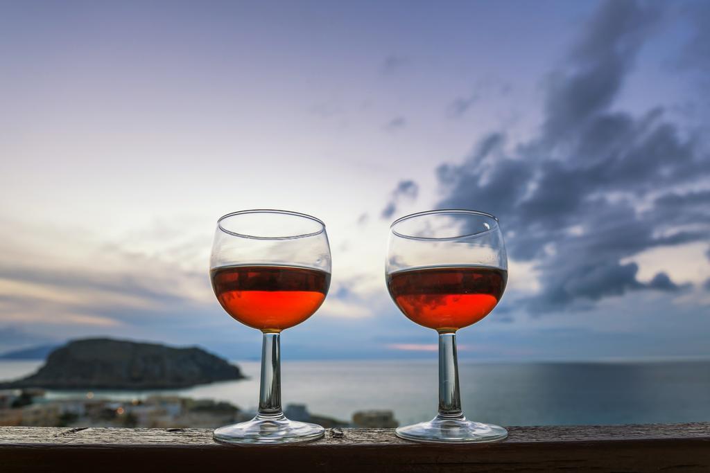Yiannis Ηotel Foinikion Bagian luar foto