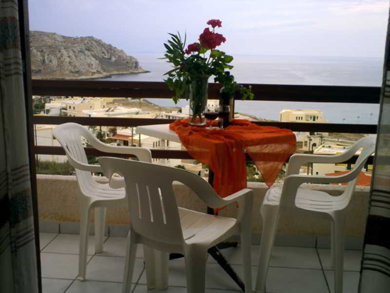 Yiannis Ηotel Foinikion Bagian luar foto